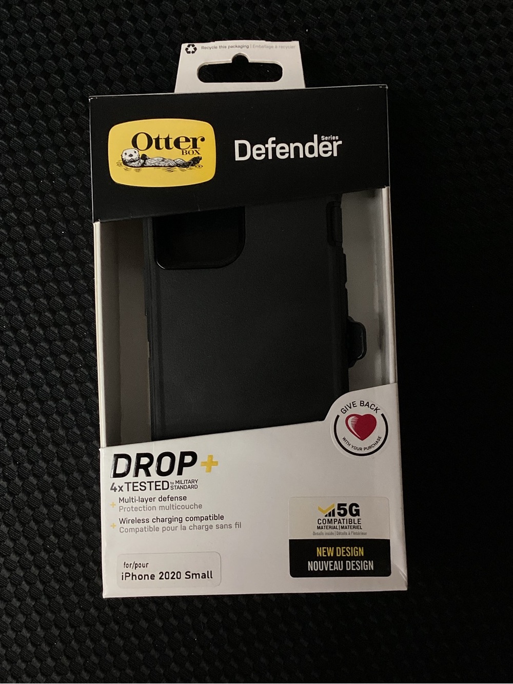 OtterBox Defender Series Black IPhone 2020 small Protective Phone Case